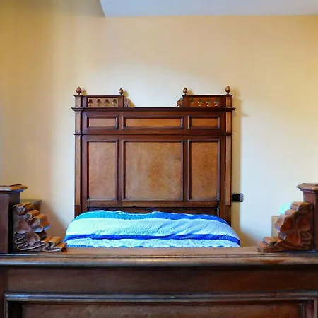 Casa D'epoca, *